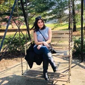 Meet your Posher, Lena